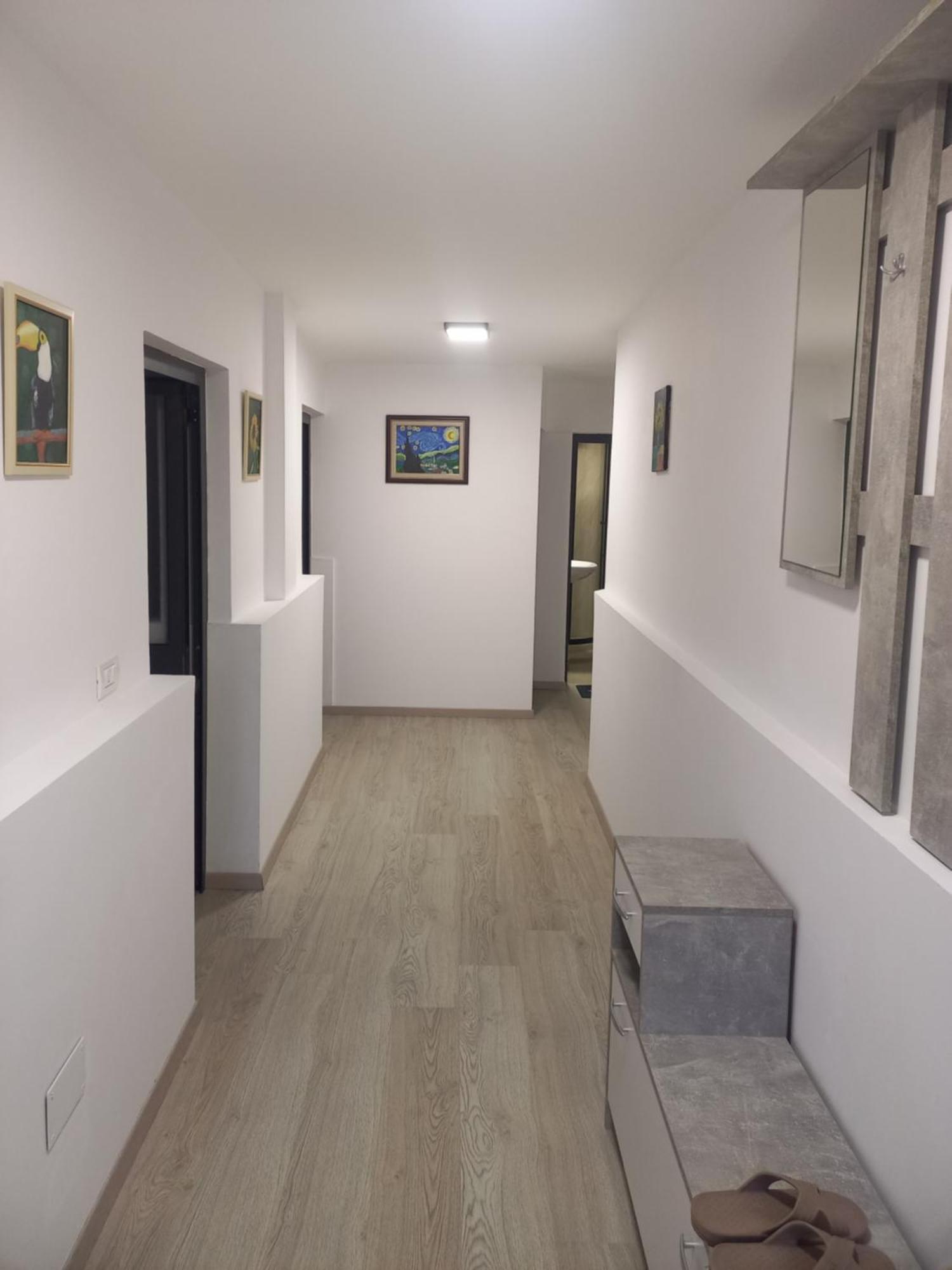 טיראנה Flowers Guesthouse מראה חיצוני תמונה