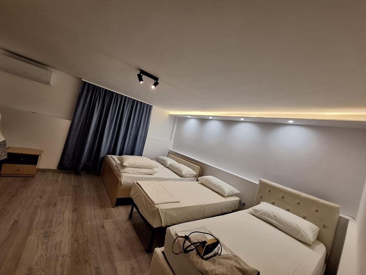 טיראנה Flowers Guesthouse מראה חיצוני תמונה